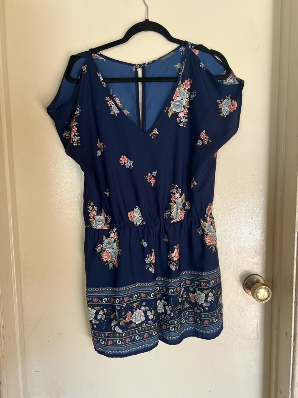 Soprano Navy Floral Cold-Shoulder V-Neck Tunic